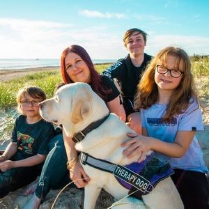 Meet your Posher, Ellen